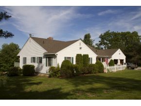 View more photos of this Newport NH home.